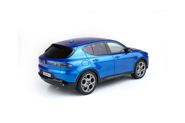 ALFA ROMEO TONALE VELOCE PLUG-IN HYBRID BLUE MISANO / АЛЬФА РОМЕО ТОНАЛЕ ВЕЛОКЕ ПЛУГ-ИН ХИБРИД МИСАНО 1:18 СИНИЙ — фото 4