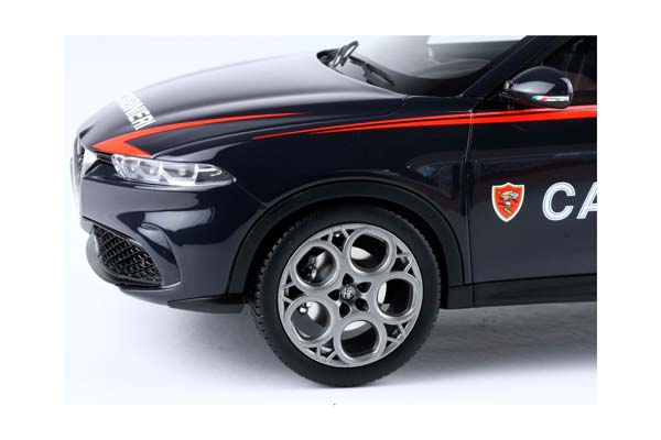 ALFA ROMEO TONALE CARABINIERI SETUP / АЛЬФА РОМЕО ТОНАЛЕ КАРАБИНИЕРИ СЕТУП 1:18 — фото 3