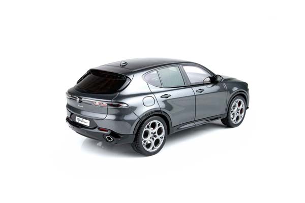 ALFA ROMEO TONALE VELOCE PLUG-IN HYBRID GRIGIO VESUVIO / АЛЬФА РОМЕО ТОНАЛЕ ВЕЛОКЕ ПЛУГ-ИН ХИБРИД ВЕСУВИО 1:18 СЕРЫЙ — фото 4
