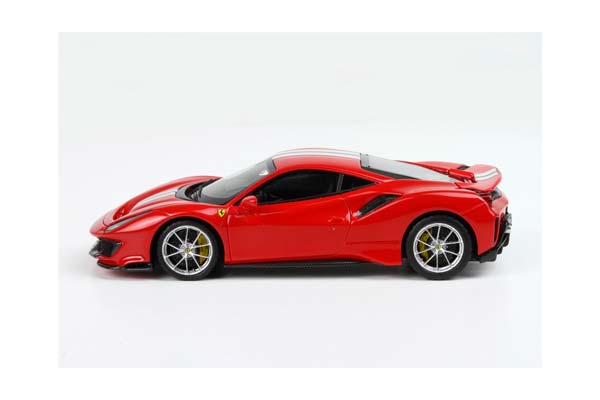 FERRARI 488 PISTA METALLIC ROSSO CORSA WITH STRIPE ARGENTO NURBURGRING AND BLU AMERICA AND YELLOW BRAKES / ФЕРРАРИ 488 ПИСТА МЕТАЛЛИК ПОЛОСА НУРБУРГРИНГ АМЕРИКА БРАКЕС 1:43 КРАСНЫЙ — фото 2