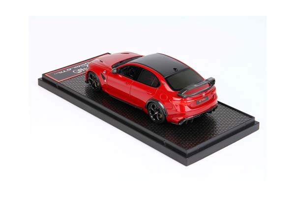 ALFA ROMEO GIULIA GTAM - RED BELTS ROSSO COMPETIZIONE / АЛЬФА РОМЕО ДЖУЛИЯ ГТАМ 1:43 КРАСНЫЙ — фото 2