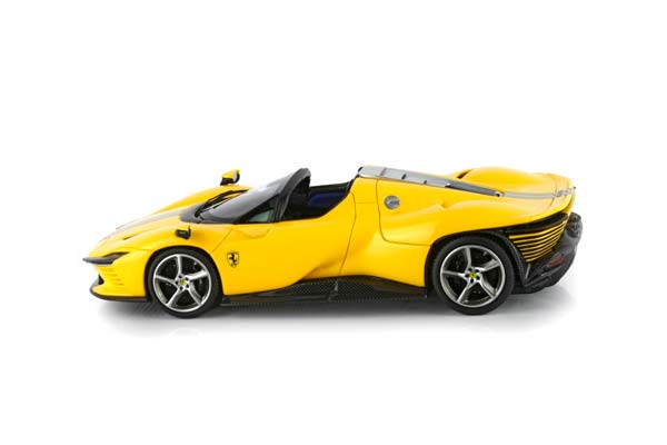 FERRARI DAYTONA SP3 SERIE ICONA MODENA YELLOW / ФЕРРАРИ ДАЙТОНА СП3 СЕРИЕ ИКОНА 1:43 ЖЕЛТЫЙ — фото 6