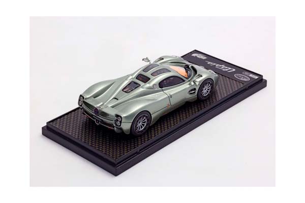 PAGANI UTOPIA VERDE PAMPA / ПАГАНИ УТОПИЯ ПАМПА 1:43 ЗЕЛЕНЫЙ — фото 3