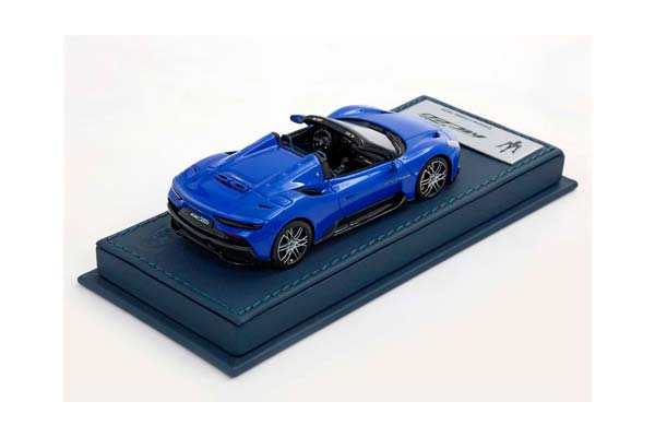 MASERATI MC20 CIELO - GENUINE LEATHER BASE BLUE INFINITO - MMXX DESIGN RIMS / МАЗЕРАТИ МС20 КИЕЛО 1:43 СИНИЙ — фото 3
