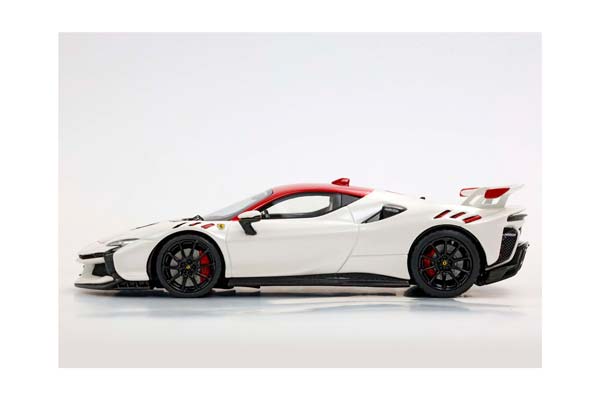 FERRARI SF90 XX STRADALE FUJI WHITE GLOSS AND RED ROOF AND CARBON WHEELS / ФЕРРАРИ СФ90 КСКС СТРАДАЛЕ ФУДЖИ ГЛОСС РООФ КАРБОН КОЛЕСА 1:43 КРАСНЫЙ — фото 5
