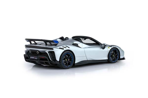 FERRARI SF90 XX SPIDER NURBURGRING SILVER / ФЕРРАРИ СФ90 КСКС СПАЙДЕР НУРБУРГРИНГ 1:43 СЕРЕБРИСТЫЙ — фото 6
