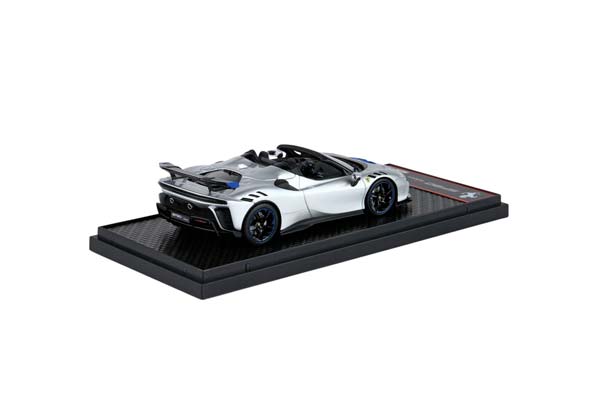 FERRARI SF90 XX SPIDER NURBURGRING SILVER / ФЕРРАРИ СФ90 КСКС СПАЙДЕР НУРБУРГРИНГ 1:43 СЕРЕБРИСТЫЙ — фото 2