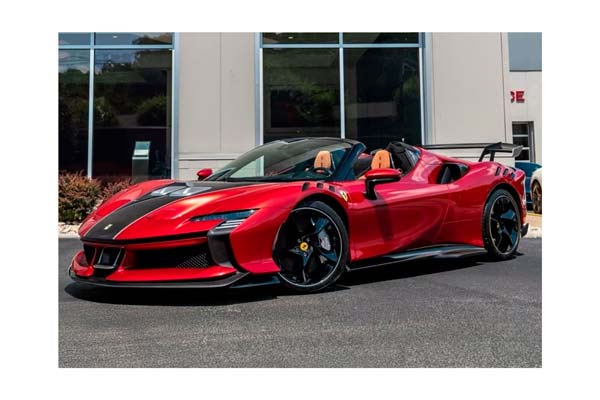 FERRARI SF90 XX SPIDER ROSSO MAGMA - CARBON / ФЕРРАРИ СФ90 КСКС СПАЙДЕР МАГМА 1:43 КРАСНЫЙ