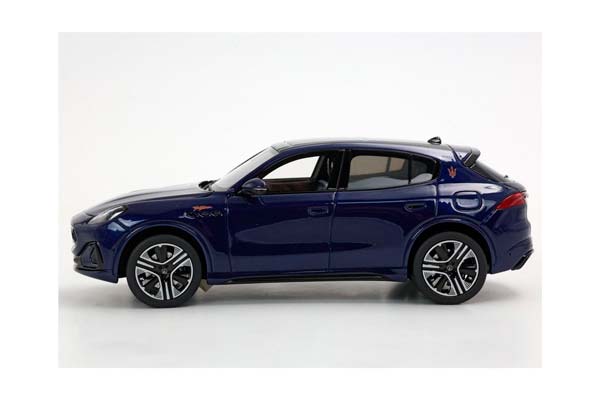 MASERATI GRECALE FOLGORE 2022 BLUE INTENSO / МАЗЕРАТИ ГРЕКАЛЕ ФОЛЬГОРЕ 2022 ИНТЕНСО 1:43 СИНИЙ — фото 4