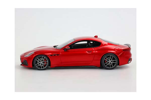 MASERATI GRANTURISMO TROFEO 2023 ROSSO GT / МАЗЕРАТИ ГРАНТУРИСМО ТРОФЕО 2023 ГТ 1:43 КРАСНЫЙ — фото 5