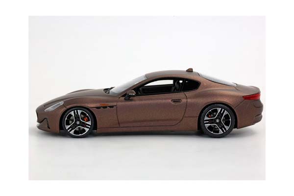 MASERATI GRANTURISMO FOLGORE 2023 RAME FOLGORE / МАЗЕРАТИ ГРАНТУРИСМО ФОЛЬГОРЕ 2023 ФОЛЬГОРЕ 1:43 МЕДНЫЙ — фото 4