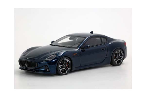 MASERATI GRANTURISMO FOLGORE 2023 BLU NOBILE / МАЗЕРАТИ ГРАНТУРИСМО ФОЛЬГОРЕ 2023 НОБИЛЕ 1:43 СИНИЙ — фото 5