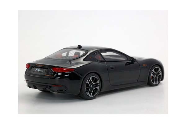 MASERATI GRANTURISMO FOLGORE 2023 NERO ASSOLUTO / МАЗЕРАТИ ГРАНТУРИСМО ФОЛЬГОРЕ 2023 АССОЛУТО 1:43 ЧЕРНЫЙ — фото 4