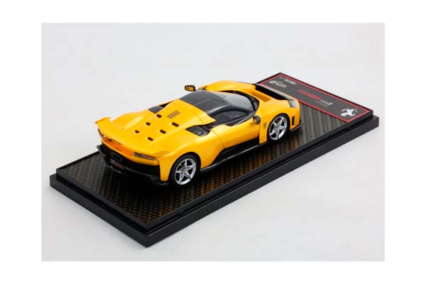 FERRARI F80 CARBON OPTIONAL THREE LAYER YELLOW AND SILVER WHEELS / ФЕРРАРИ Ф80 КАРБОН ОПТИОНАЛ ТХРЕЕ ЛАИЕР КОЛЕСА 1:43 ЖЕЛТЫЙ — фото 3