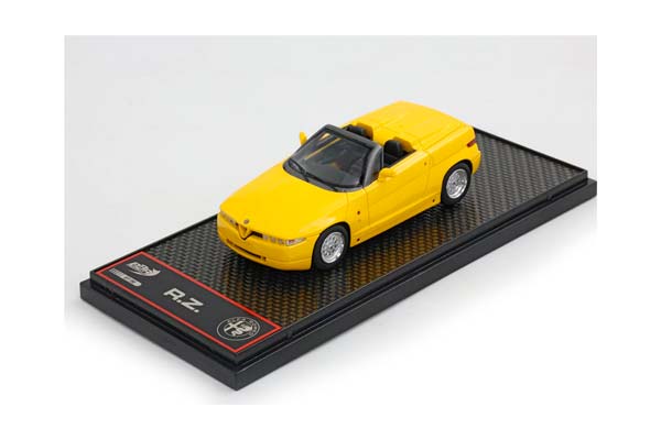ALFA ROMEO RZ ROADSTER YELLOW / АЛЬФА РОМЕО РЗ РОДСТЕР 1:43 ЖЕЛТЫЙ