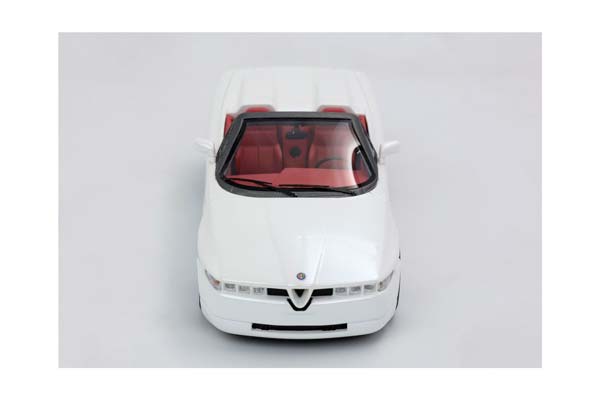 ALFA ROMEO RZ ROADSTER PEARL WHITE / АЛЬФА РОМЕО РЗ РОДСТЕР ПЕАРЛ 1:43 БЕЛЫЙ — фото 6