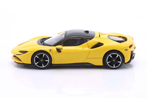 FERRARI SF90 STRADALE YEAR 2024 MODENA YELLOW BBR / ФЕРРАРИ SF90 СТРАДАЛЕ МОДЕНА ЖЕЛТЫЙ ББР — фото 4