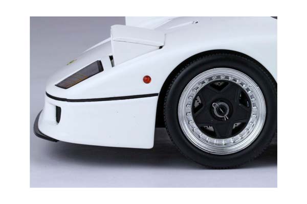 FERRARI F40 WHITE AND BLACK-SILVER RIMS BBR-KYOSHO / ФЕРРАРИ Ф40 - ДИСКИ ББР-КИОСХО 1:18 БЕЛЫЙ — фото 6