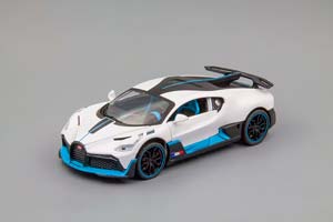 BUGATTI DIVO, БЕЛЫЙ