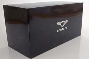 BENTLEY FLYING SPUR W12 2013 VIOLET METALLIC — фото 4