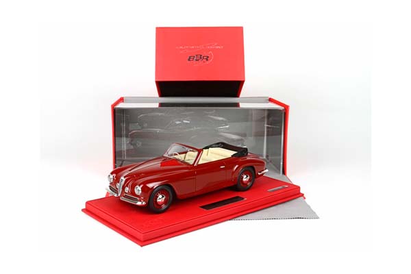 ALFA ROMEO 6C 2500 GT “TOURING” VILLA D’ESTE WITH DISPLAY CASE / АЛЬФА РОМЕО 6К 2500 ГТ ТОУРИНГ ВИЛЛА Д ЕСТЕ 1:18 — фото 7