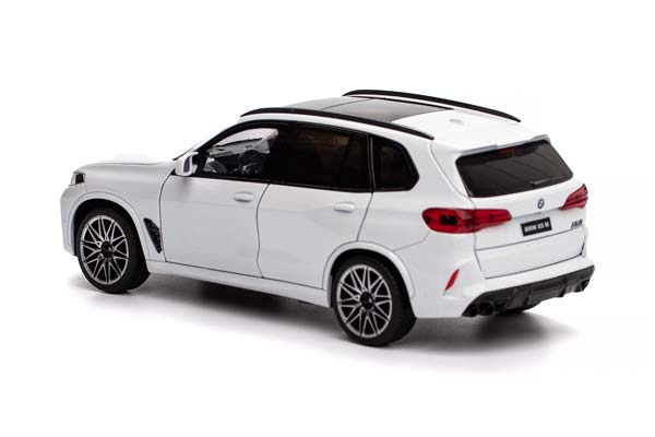 BMW F95 X5 M COMPETITION 2026 WHITE (LENGTH 20 CM, WITHOUT PACKAGING) / БМВ F95 X5 M КОМПЕТИШН 2026 БЕЛЫЙ (ДЛИНА 20 СМ, БЕЗ УПАКОВКИ) — фото 6