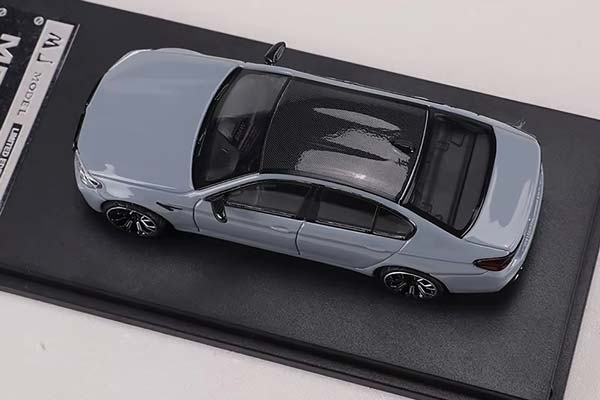 BMW F90 M5 2025 LIGHT GREY / БМВ F90 M5 2025 СВЕТЛО-СЕРЫЙ (ДЛИНА МОДЕЛИ 7-10 СМ) / 0 — фото 4