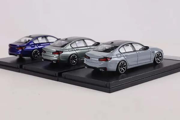 BMW F90 M5 2025 LIGHT GREY / БМВ F90 M5 2025 СВЕТЛО-СЕРЫЙ (ДЛИНА МОДЕЛИ 7-10 СМ) / 0 — фото 6