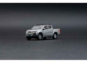 ISUZU D-MAX 2016 СЕРЕБРИСТЫЙ (ДЛИНА МОДЕЛИ 6-10 СМ) — фото 3