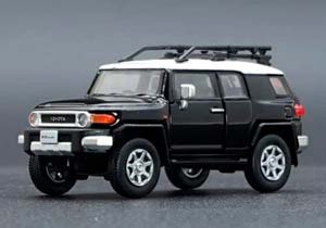 TOYOTA FJ CRUISER 2015 (ПРАВОРУЛЬНЫЙ) ЧЕРНЫЙ С БЕЛОЙ КРЫШЕЙ (ДЛИНА МОДЕЛИ 6-10 СМ)