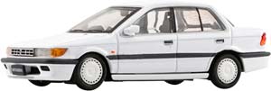 MITSUBISHI LANCER GTI 1988 БЕЛЫЙ (ПРАВОРУЛЬНЫЙ) (ДЛИНА МОДЕЛИ 6-10 СМ)