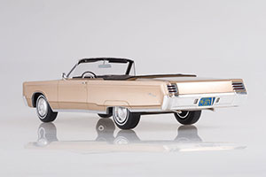 CHRYSLER NEWPORT CONVERTIBLE METALLIC-BEIGE 1967 — фото 3