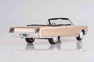 CHRYSLER NEWPORT CONVERTIBLE METALLIC-BEIGE 1967 — фото 2