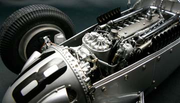 AUTO UNION TYPE C #18 NURBURGRING ROSEMEYER 1936 SILVER LIMITED EDITION 300 PCS. — фото 20