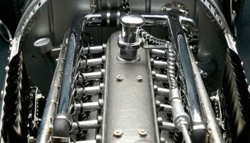 AUTO UNION TYPE C #18 NURBURGRING ROSEMEYER 1936 SILVER LIMITED EDITION 300 PCS. — фото 24