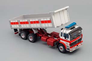 RENAULT G290.26 (1987), WHITE / RED — фото 3