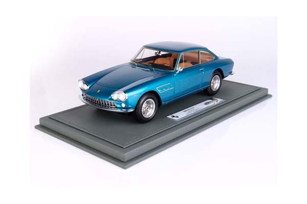 FERRARI 330 GT 2+2 CHASSIS S/N 7161 GT / ФЕРРАРИ 330 ГТ 2+2 КХАССИС С № 7161 ГТ 1:18