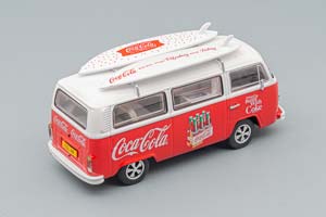 VW VOLKSWAGEN T1 MINIBUS COCA-COLA WITH SURFBOARD 1961, WHITE RED — фото 2