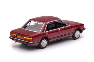 FORD CAPRI MK2 X-PACK СЕРЕБРИСТЫЙ С ЧЕРНЫМ И FORD GRANADA MK2 2.8I GHIA БОРДОВЫЙ — фото 5