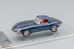 JAGUAR E-TYPE SERIES 1 SOFT TOP 1961 (INDIGO)