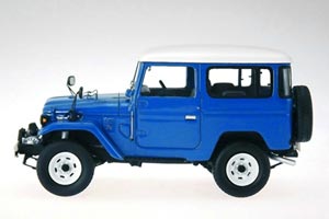 TOYOTA LAND CRUISER FJ40, BLUE / WHITE ROOF — фото 3