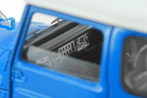 TOYOTA LAND CRUISER FJ40, BLUE / WHITE ROOF — фото 11