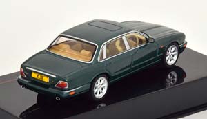 JAGUAR XJ8 (X308) 1998 DARKGREEN-METALLIC — фото 2
