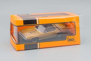 PLYMOUTH GTX RUNNER 1971 GOLD METALLIC/BLACK — фото 6
