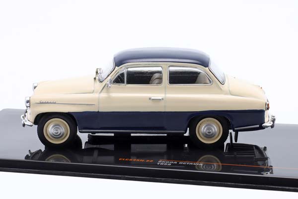 SKODA OCTAVIA YEAR 1959 BEIGE / DARK BLUE / ШКОДА ОКТАВИА БЕЖЕВЫЙ ТЕМНЫЙ СИНИЙ ТЕМНО — фото 4