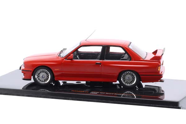 BMW M3 SPORT EVOLUTION YEAR 1990 RED / БМВ M3 СПОРТ ЭВОЛЮШН КРАСНЫЙ — фото 4