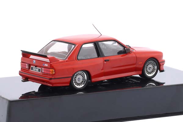 BMW M3 SPORT EVOLUTION YEAR 1990 RED / БМВ M3 СПОРТ ЭВОЛЮШН КРАСНЫЙ — фото 2