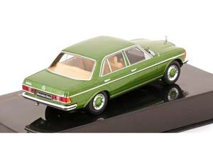 MERCEDES 240D W123 SALOON 1976 GREEN METALLIC — фото 2