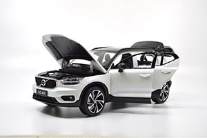 VOLVO XC40 2019 WHITE — фото 3