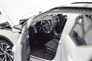 VOLVO XC40 2019 WHITE — фото 10